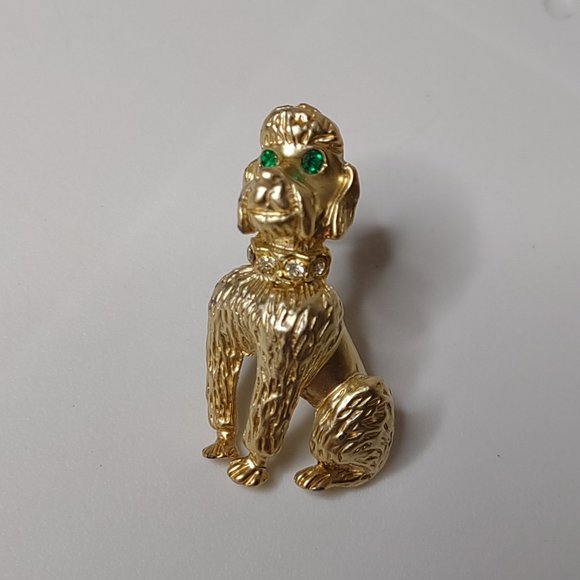 Cute Gold Tone Poodle Pin With Green Eyes - Picture 1 of 5